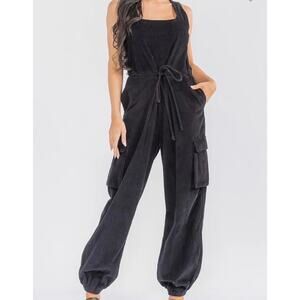 Hot & Delicious black NWT corduroy jumpsuit cargo baggy joggers utility medium